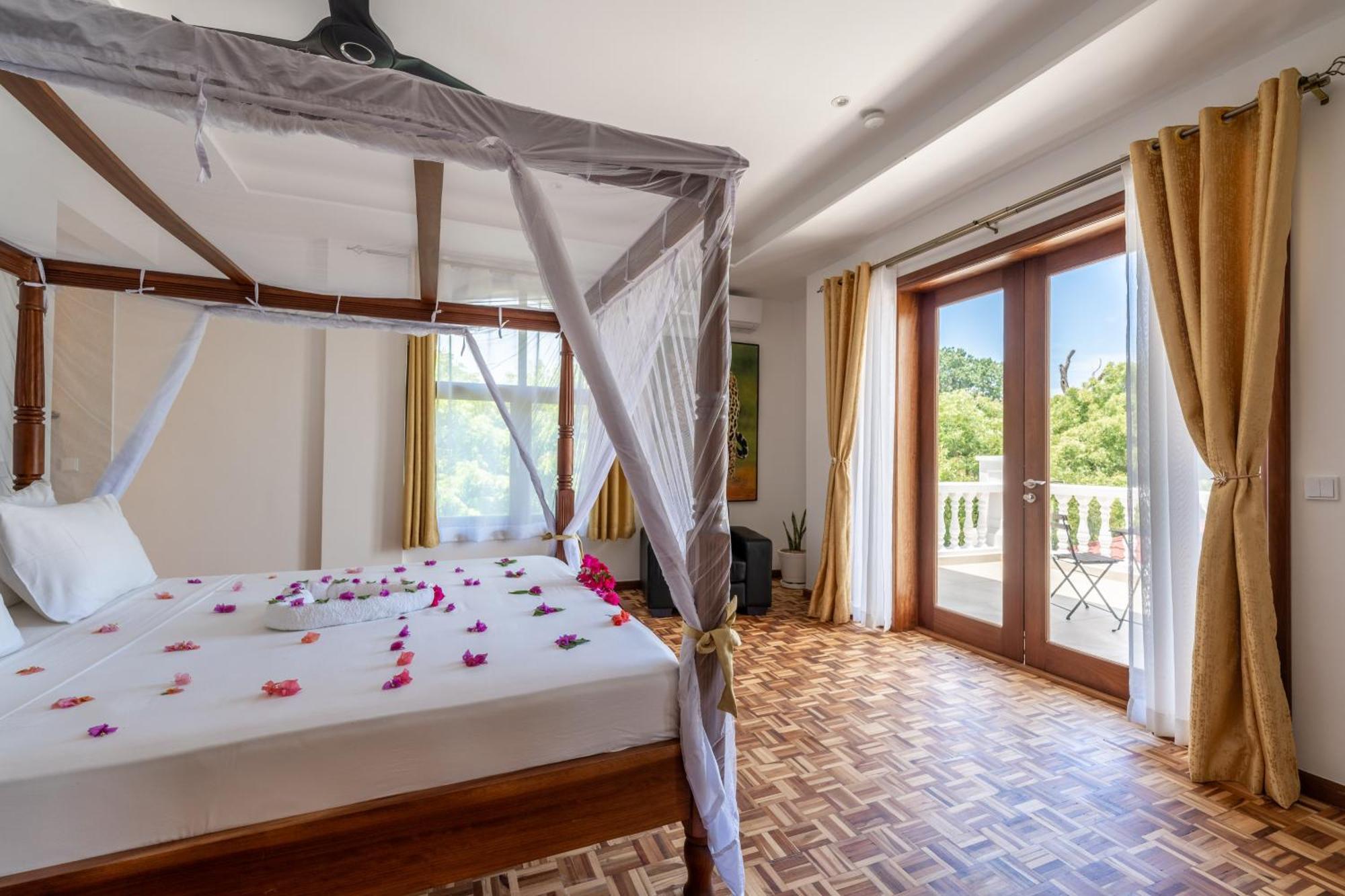 Villa Branca Diani Boutique Luxury & Personalized Service Diani Beach Esterno foto